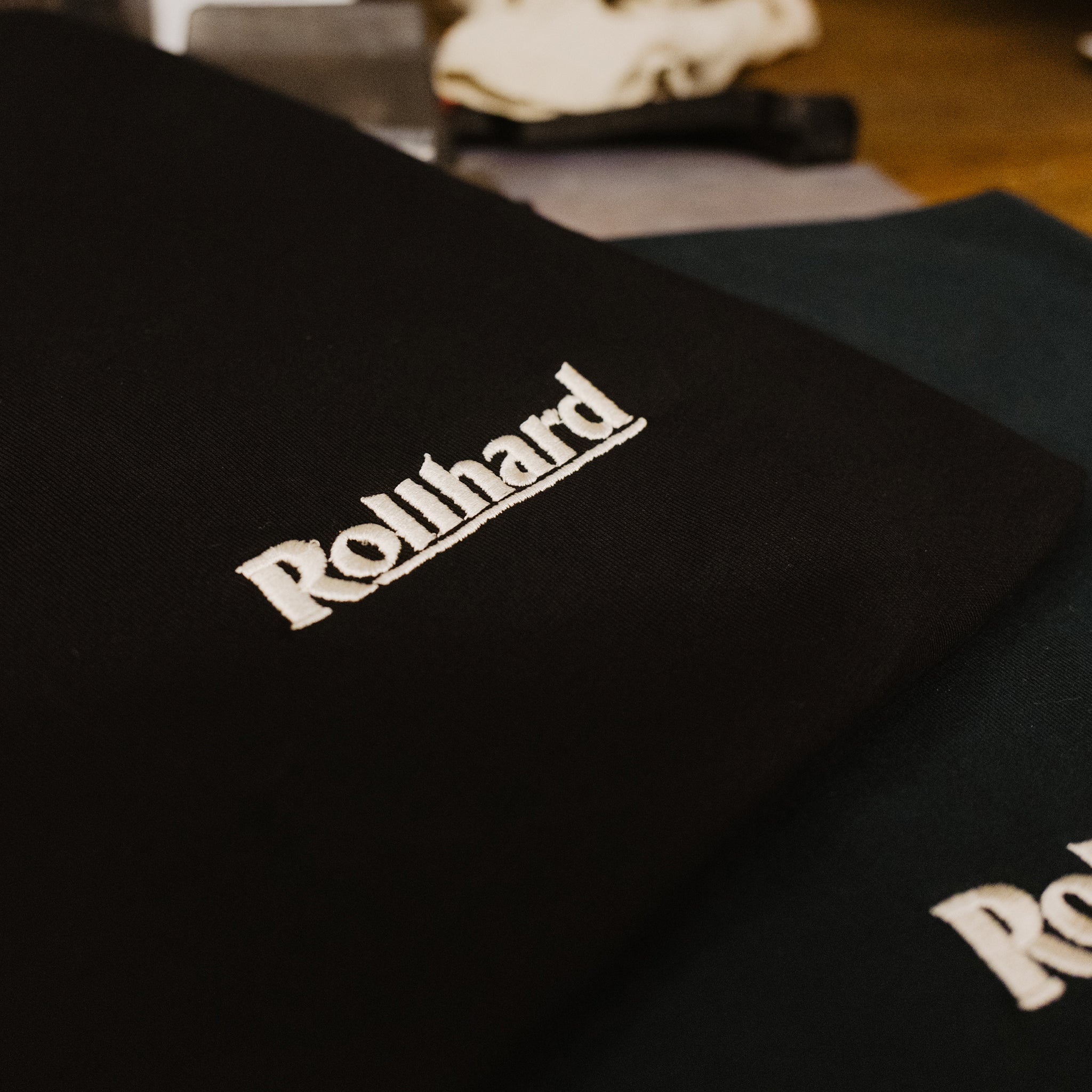 Basics Logo T-shirt - Black