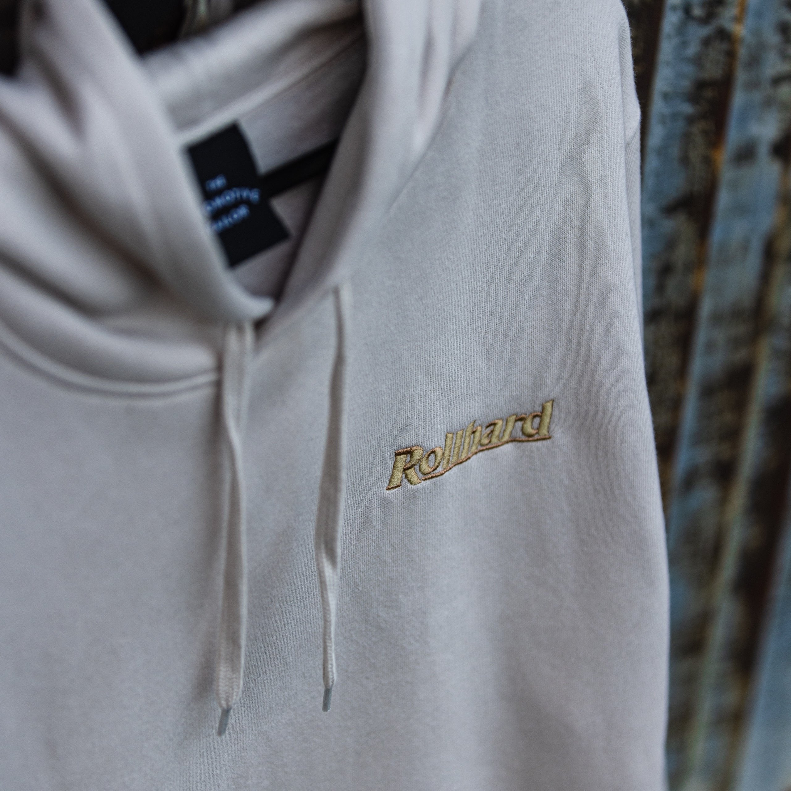 Basics Logo Pullover - Cream